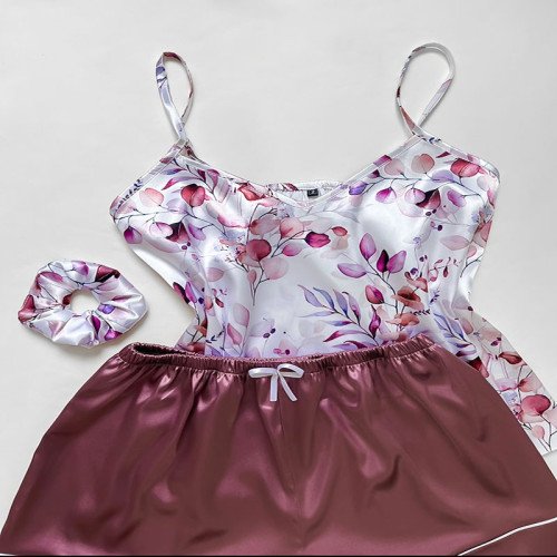 خرید تاپ شورتک زنانه مدل ساتن ابریشم کد 666026 به همراه اسکرانچی مو