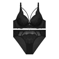 ست سوتین و شورت اسفنجی زنانه مدل جکدار هارنس دار طرح گیپور فنردار کاپ B کد 280026